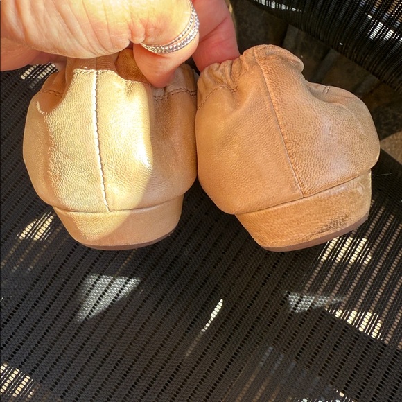 Chocolate Blu Cam Tan Leather Ballet Flats - Picture 4 of 10